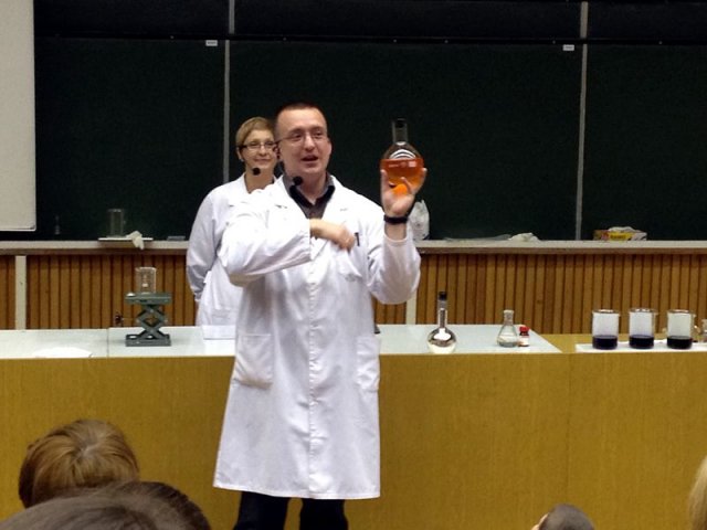 2014-10-20 11.00.50-2